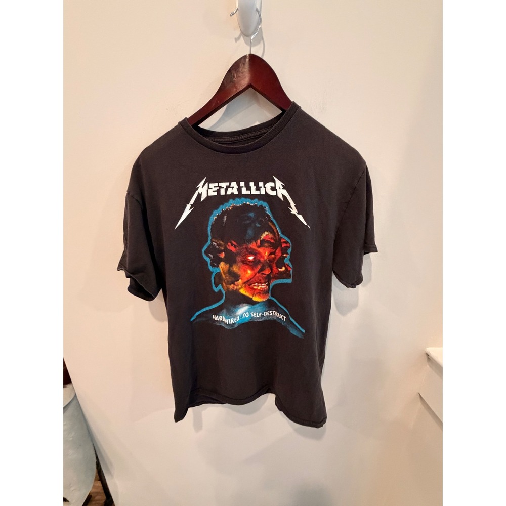 Metallica WorldWired Tour 2017 Band Tee Black Graphic Shirt M/L